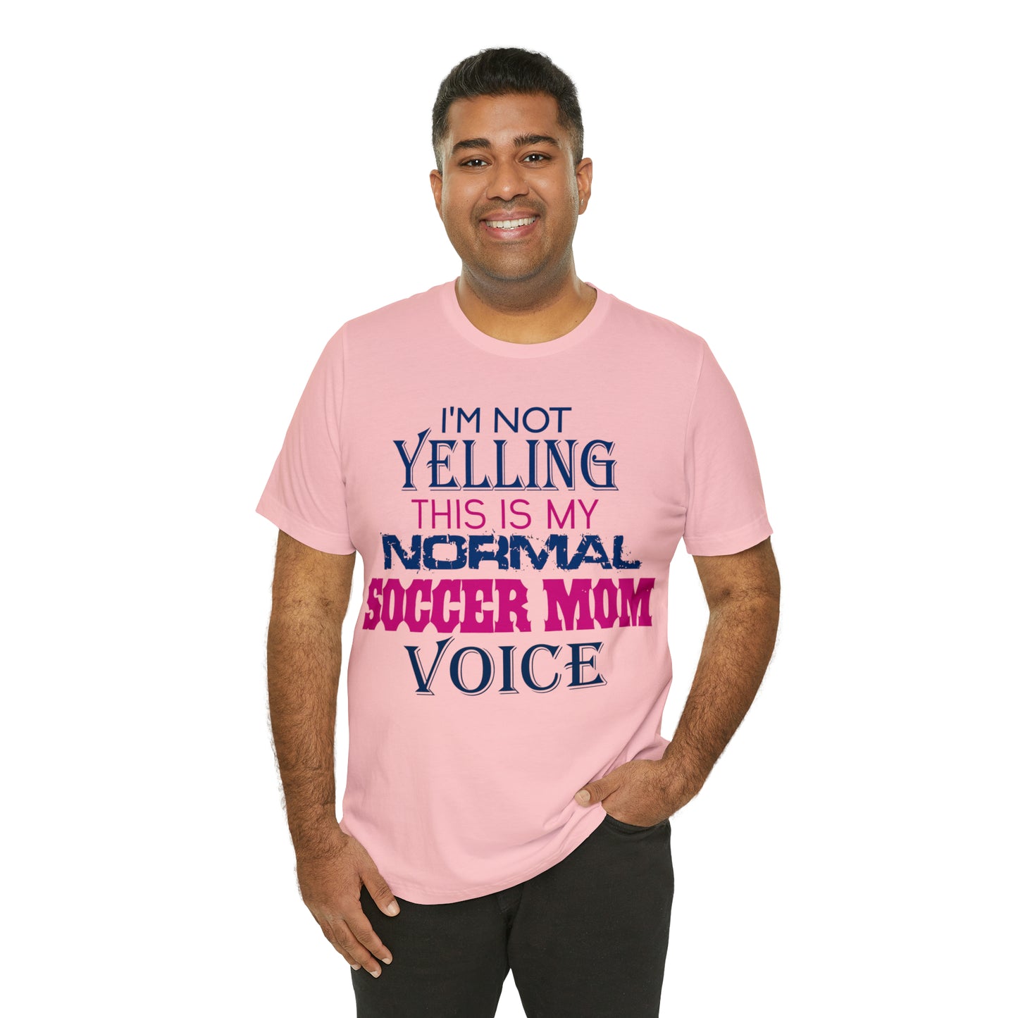 I'm not yelling I'm a normal soccer mom T-Shirt