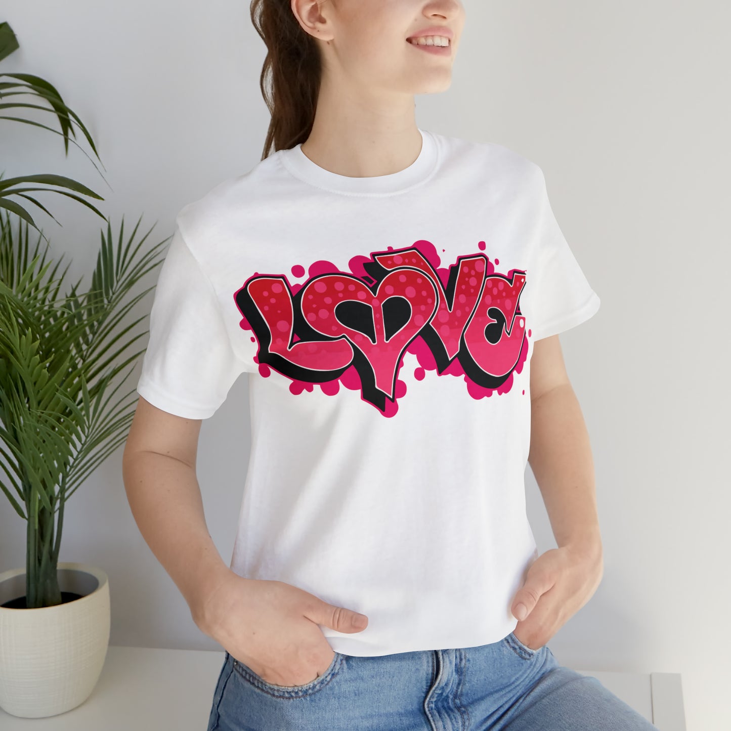 Peace and Love graffiti T-Shirt