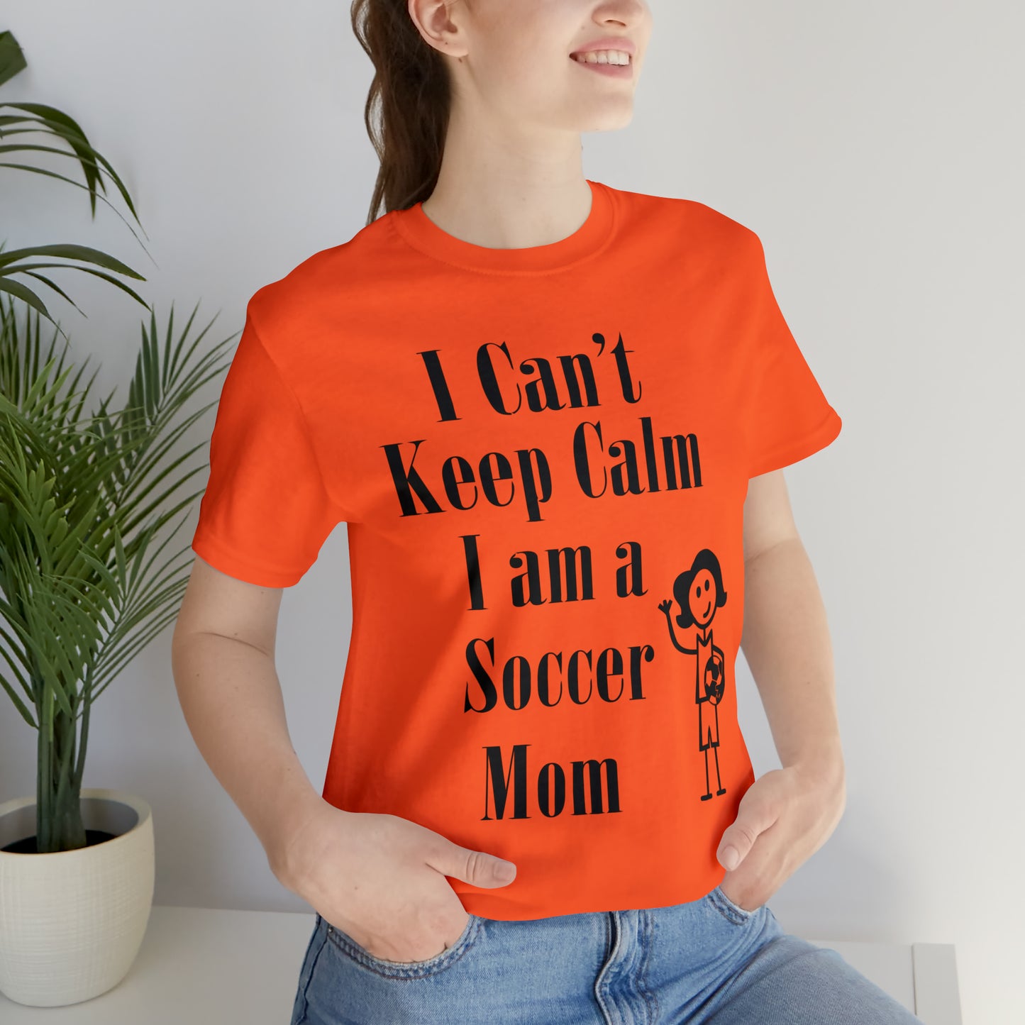 I can't keep calm I'm a soccer mom T-Shirt