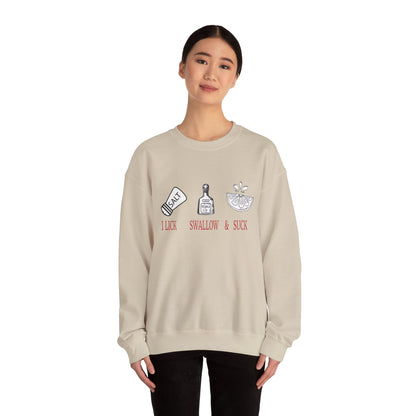 Woman loves tequila Crewneck Sweatshirt