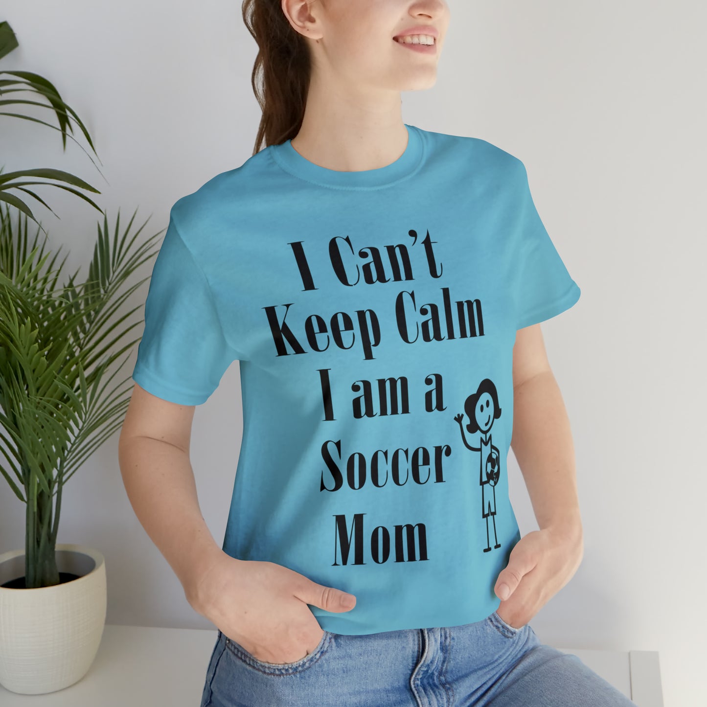 I can't keep calm I'm a soccer mom T-Shirt