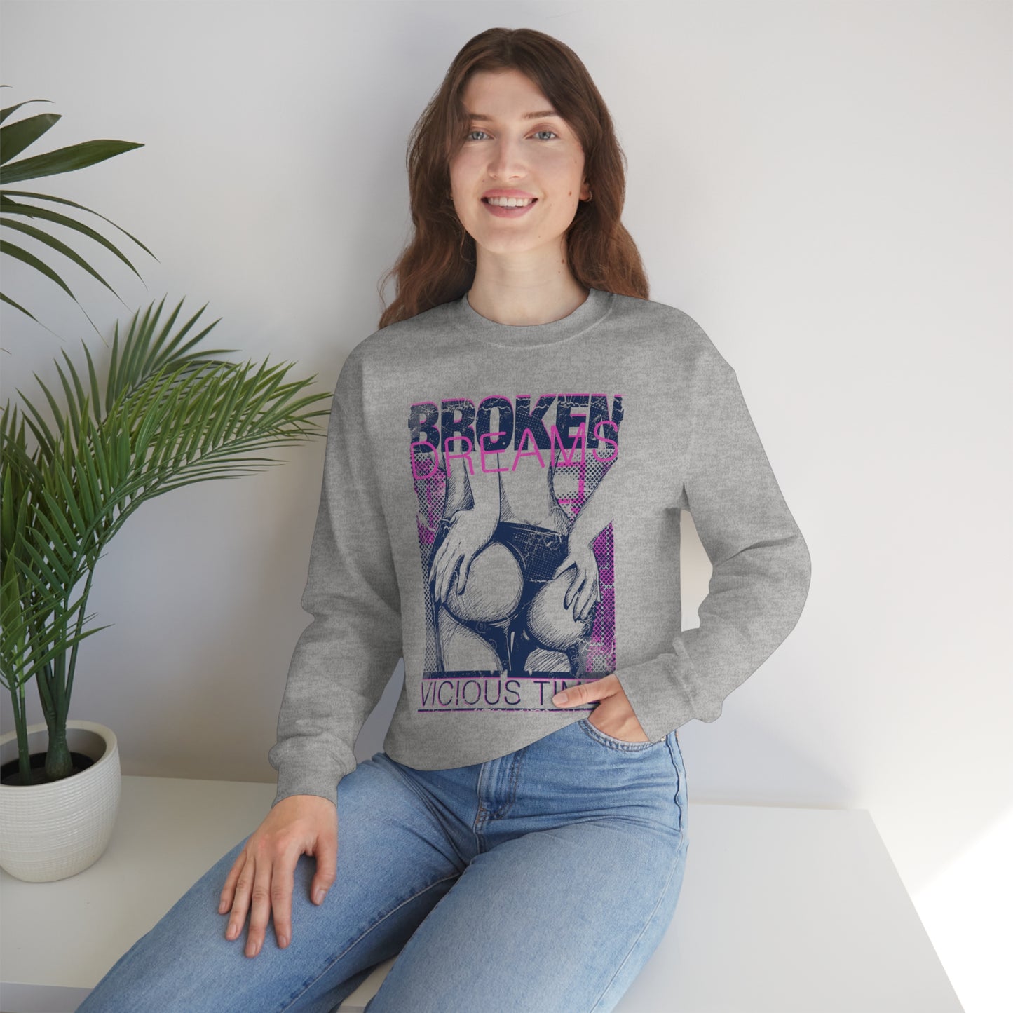 Broken dreams Crewneck Sweatshirt