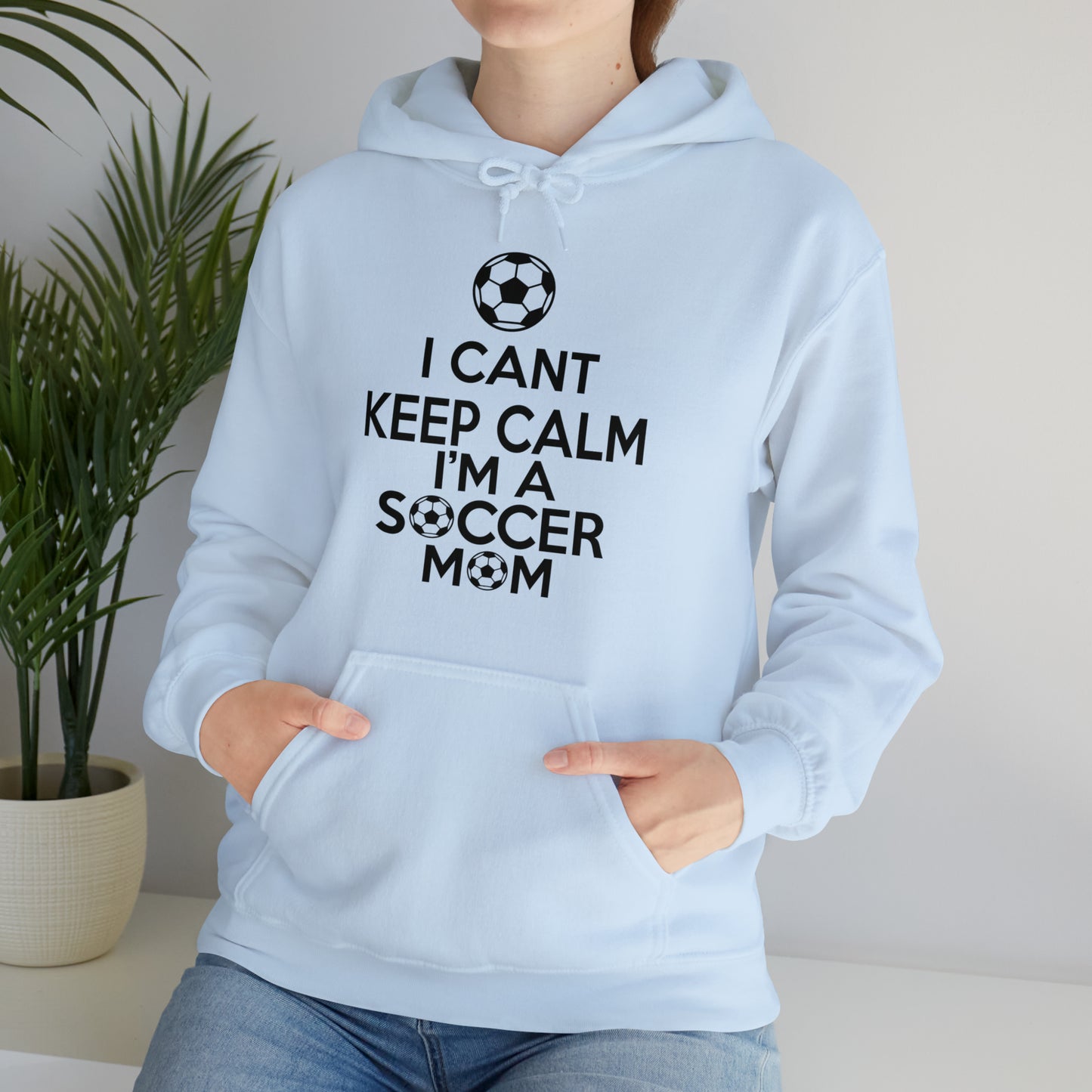 I can't keep calm I'm a soccer mom