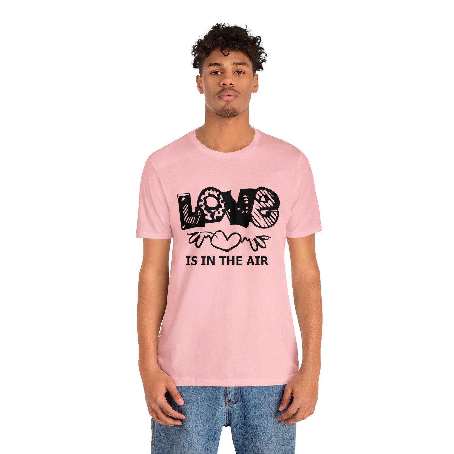 Love is in the air T-Shirt