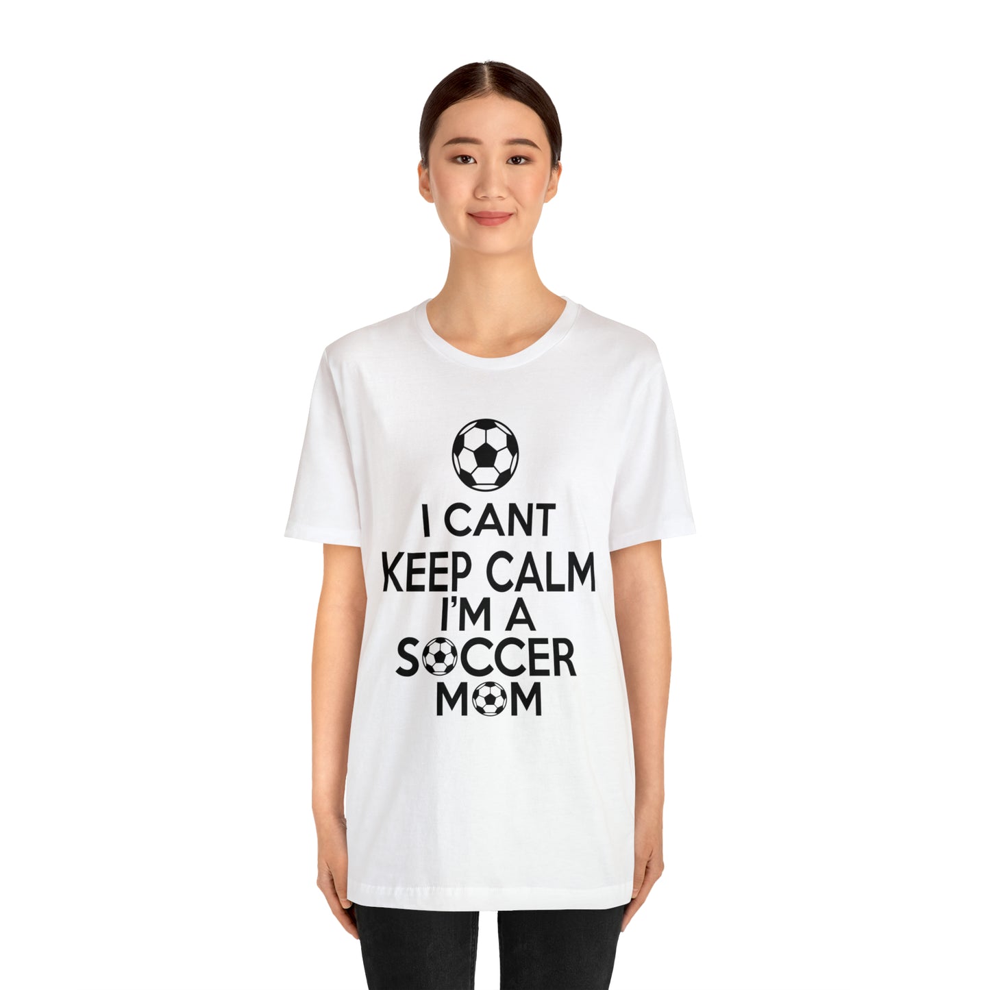 I can't keep calm I'm a soccer mom T-Shirt