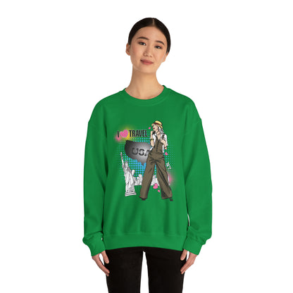 I love to travel Crewneck Sweatshirt