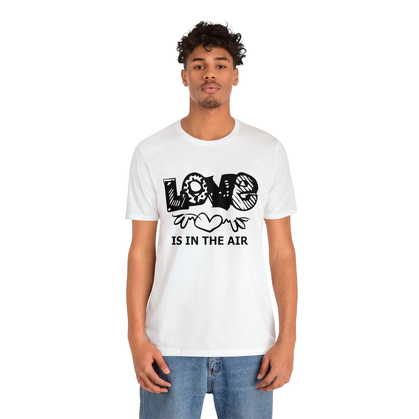 Love is in the air T-Shirt