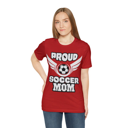 Proud S o c c e r Mom T-Shirt