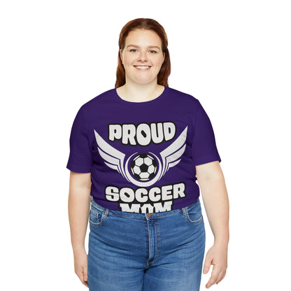 Proud S o c c e r Mom T-Shirt