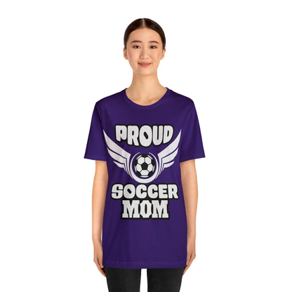 Proud S o c c e r Mom T-Shirt